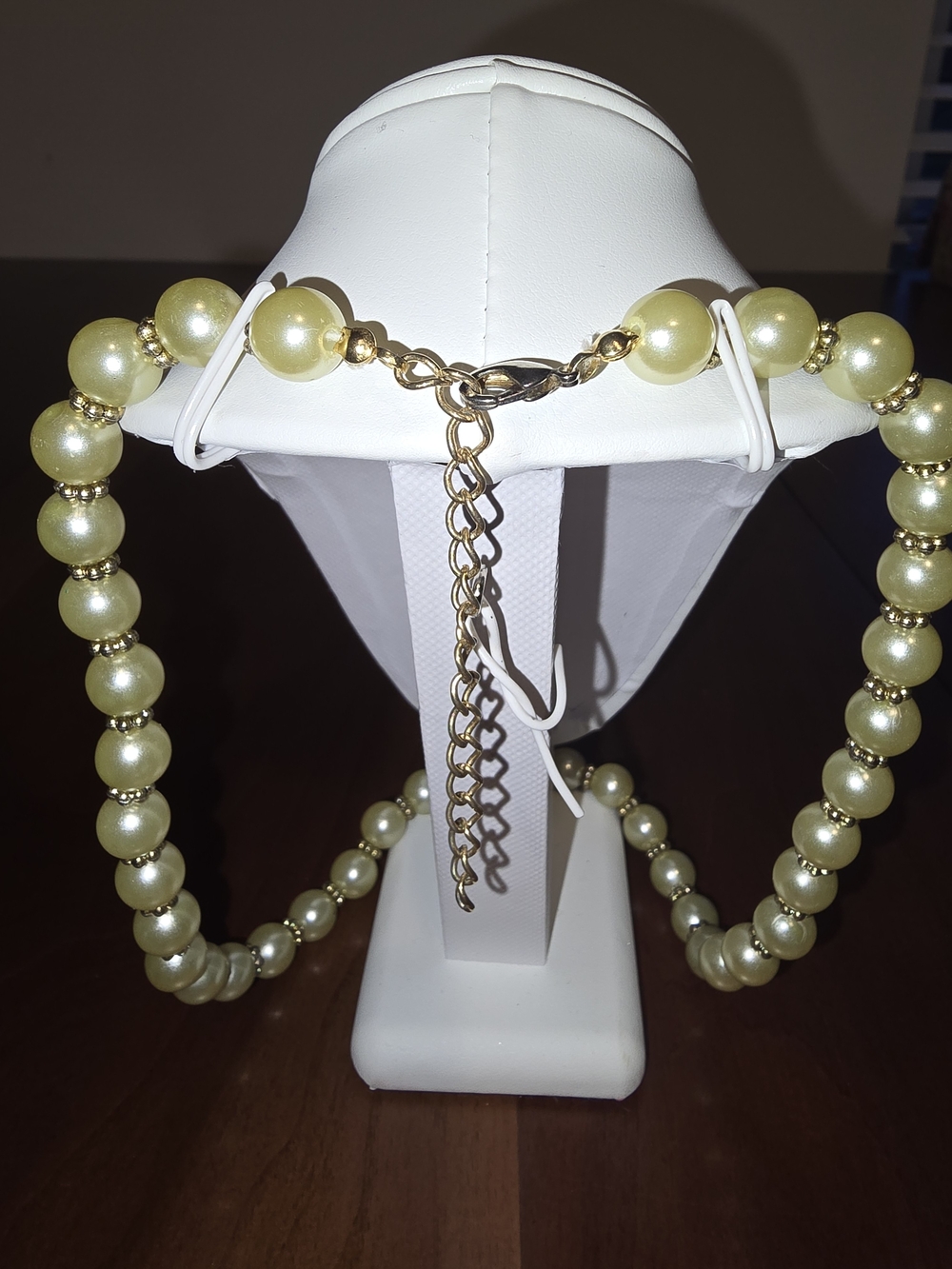 Green Pearl Beaded Necklace - Women Jewelry, New - Picture 4 of 6
